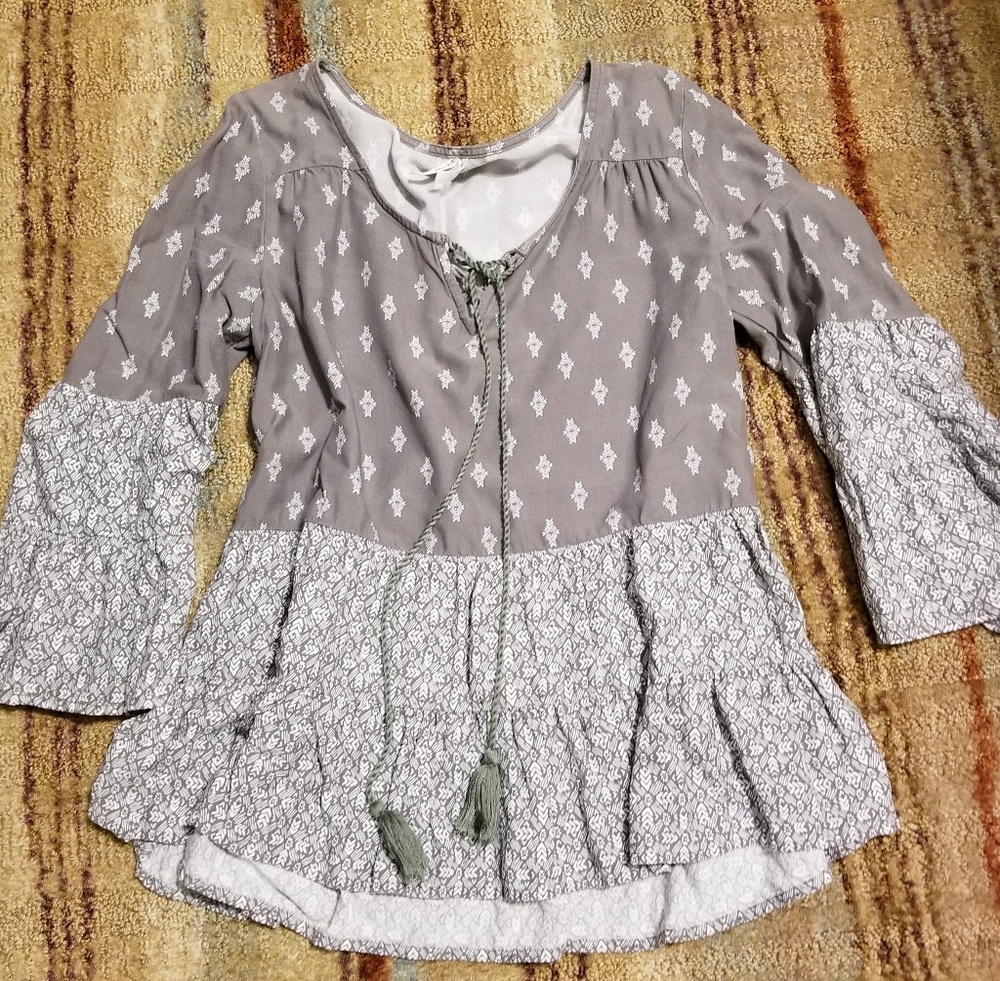 Boho flowy peplum blouse